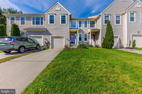 136 Dogwood Dr, Mullica Hill, NJ 08062