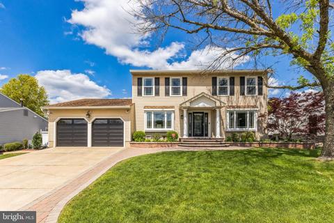 140 Mimosa Dr, Sewell, NJ 08080