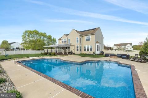 203 Smallwood Dr, Mickleton, NJ 08056 photo 6