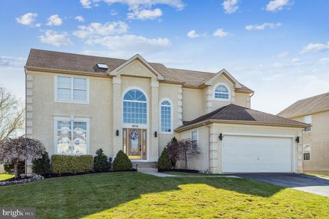 1678 Bracken Dr, Williamstown, NJ 08094