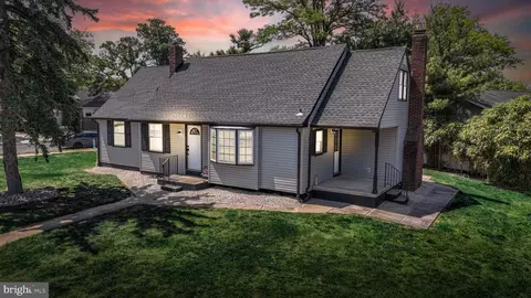 720 Almonesson Rd, Westville, NJ 08093