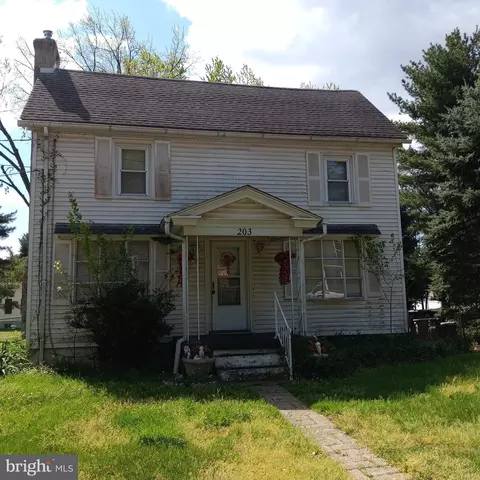 203 7th St, Thorofare, NJ 08086