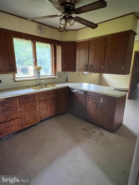 57 Harmony Rd, Mickleton, NJ 08056 photo 6