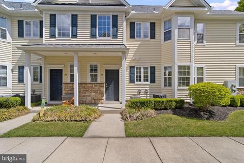 78 Pelican, West Deptford, NJ 08086
