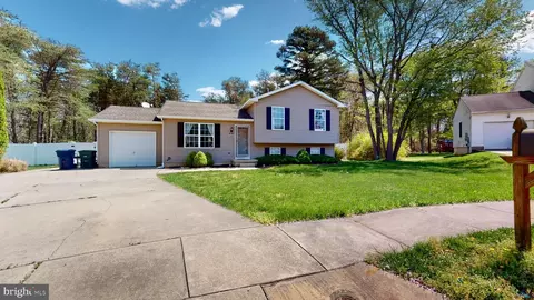 416 Taylor Ln, Williamstown, NJ 08094