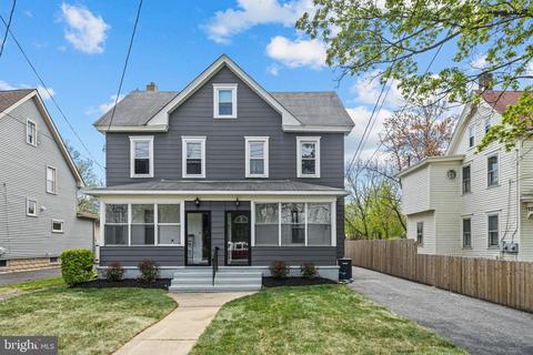 245 Crown Pt, Thorofare, NJ 08086