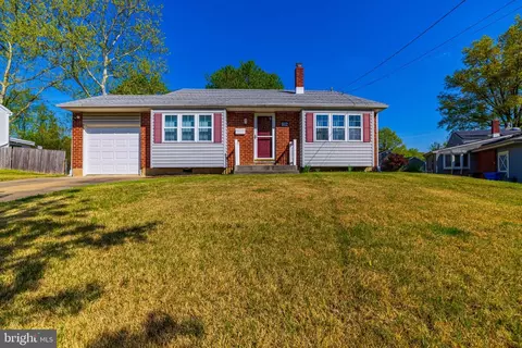 612 Pierre Ave, Mantua, NJ 08051