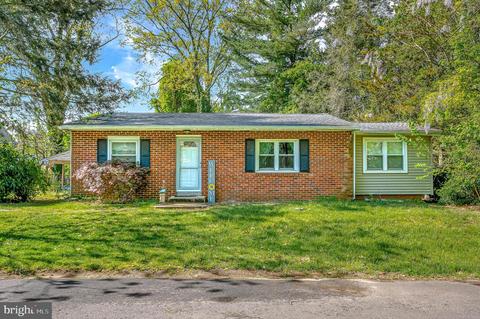 1835 Pasadena, Deptford, NJ 08096