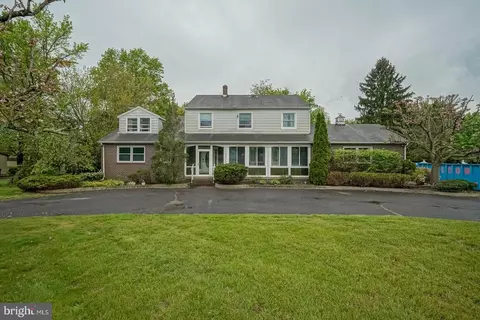 507 Egg Harbor Rd, Sewell, NJ 08080