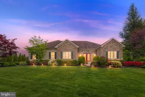 711 Green Ln, Mullica Hill, NJ 08062