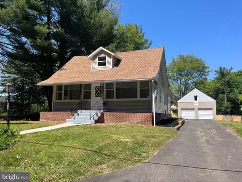 413 Deptford Rd, Glassboro, NJ 08028