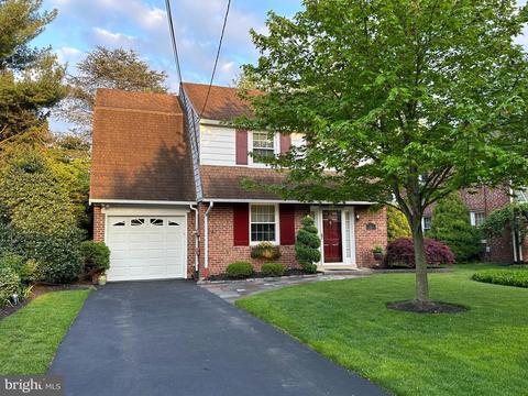 34 N Drexel St, Woodbury, NJ 08096
