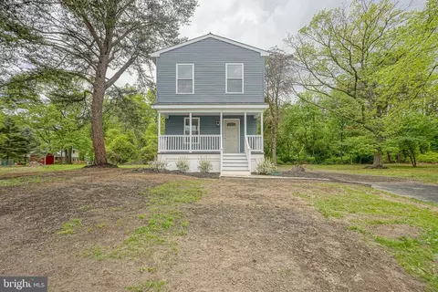 202 7th St, Thorofare, NJ 08086