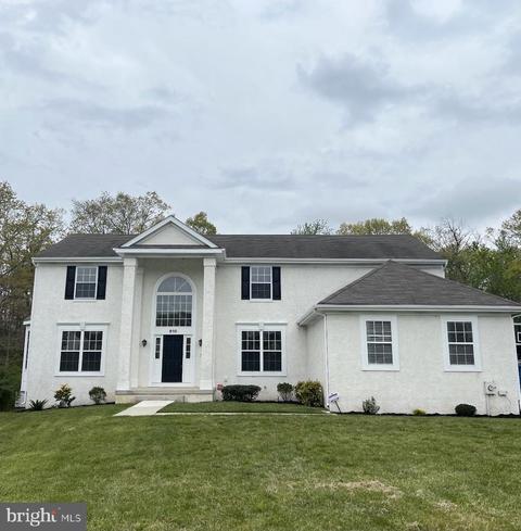 610 Gable Ct, Williamstown, NJ 08094
