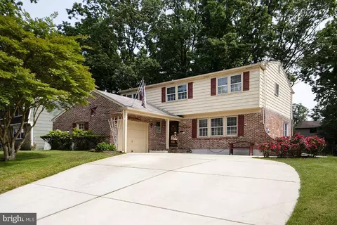 1009 Putnam Pl, Blackwood, NJ 08012