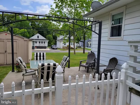 549 West Ave, Pitman, NJ 08071 photo 2