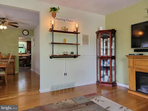 549 West Ave, Pitman, NJ 08071 photo 6