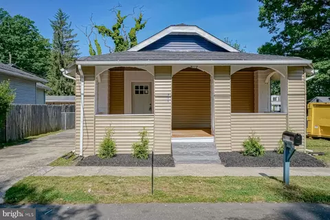 211 Summit, Woodbury, NJ 08096