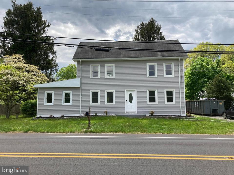 225 Swedesboro Rd, Franklinville, NJ 08322
