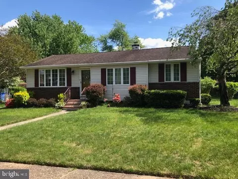 309 8th St, Thorofare, NJ 08086