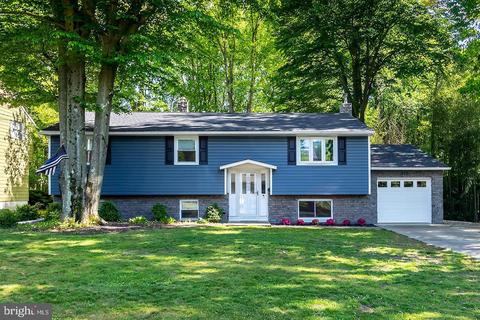 612 Chestnut Ave, Woodbury Heights, NJ 08097
