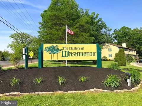 4 Richard Stockton Bldg, Turnersville, NJ 08012