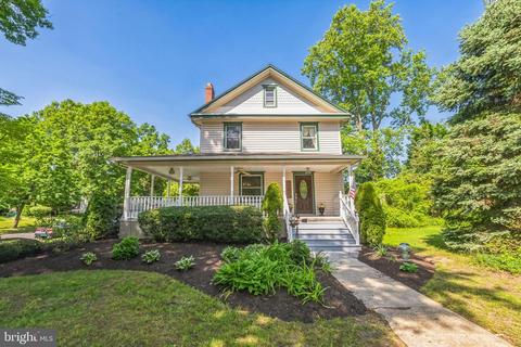 541 W Jersey Ave, Woodbury Heights, NJ 08097