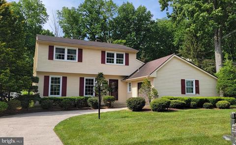 70 Princess Ct, Turnersville, NJ 08012