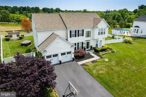 204 Smallwood Dr, Mickleton, NJ 08056 photo 2