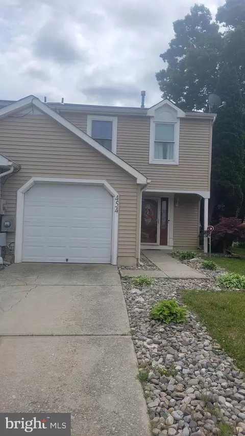 454 Aldeberan Dr, Sewell, NJ 08080