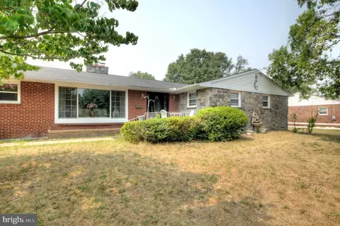 1228 Walter Ave, Paulsboro, NJ 08066