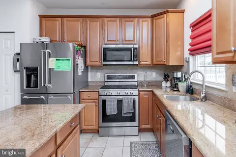 331 W Crossing Dr, Mount Royal, NJ 08061 photo 3