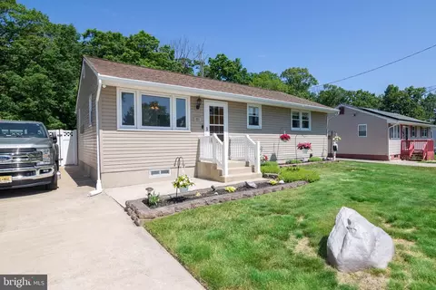 31 Battles Rd, Williamstown, NJ 08094