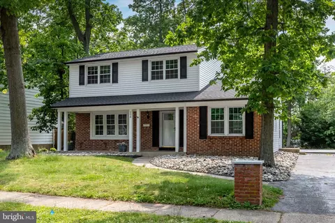 208 Chatham Rd, Turnersville, NJ 08012