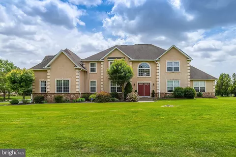 103 Arbor Dr, Woolwich Township, NJ 08085