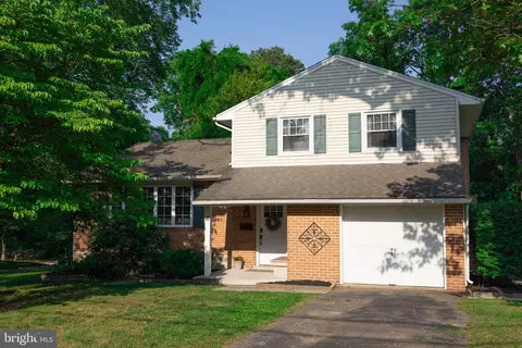 17 Cambridge Rd, Turnersville, NJ 08012