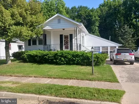 1227 Lafayette Ave, West Deptford, NJ 08096