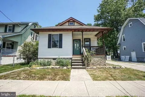 50 Dubois Ave, Woodbury, NJ 08096