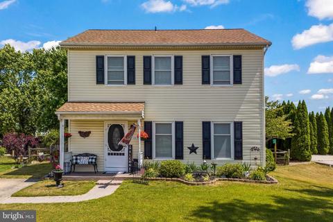 165 Franklin St, Swedesboro, NJ 08085