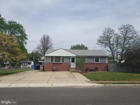 903 Princeton Ave, National Park, NJ 08063