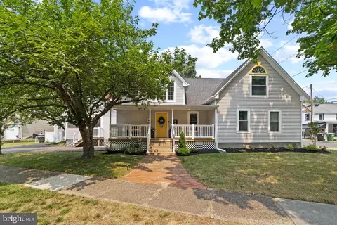 30 West Ave, Pitman, NJ 08071