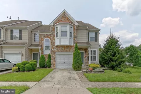 107 Braddock Ln, Woodbury, NJ 08096