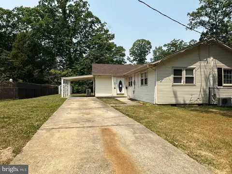 605 New York Rd # b, Glassboro, NJ 08028