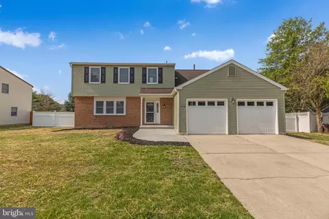 65 Manchester Rd, Sewell, NJ 08080