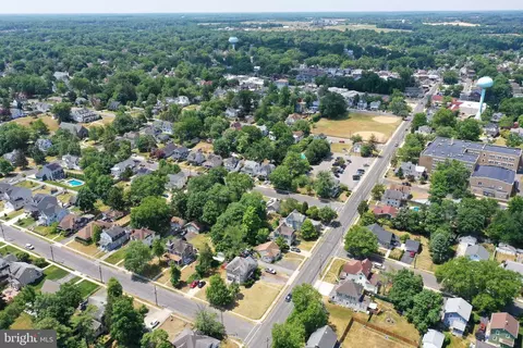 306 E Holly Ave, Pitman, NJ 08071 photo 9