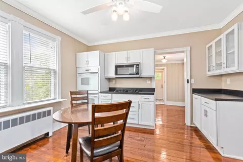306 E Holly Ave, Pitman, NJ 08071 photo 18