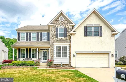 26 Stratton Ln, Sewell, NJ 08080
