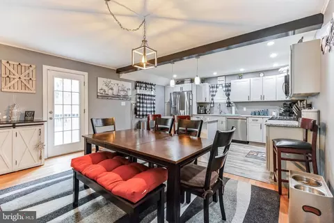 77 S Woodland Ave, Woodbury, NJ 08096