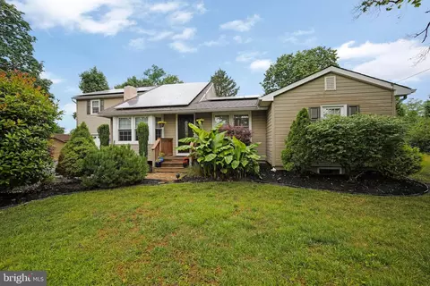 170 Mercer Ave, Sewell, NJ 08080