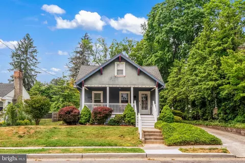 142 Kenton Ave, Pitman, NJ 08071